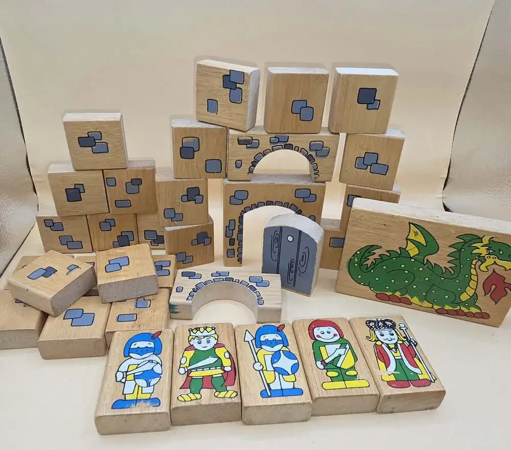 Maple Landmark Medieval Castle Wooden Block Set